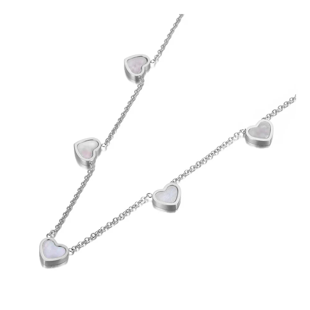 5Pcs White/Black Shell Heart Pendant Necklaces for Women Trendy Titanium Stainless Steel Charm Choker Necklace N20221